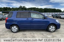 toyota raum 2004 NIKYO_YZ30975