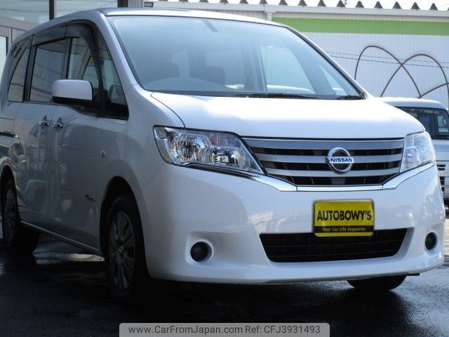 Nissan serena 2012
