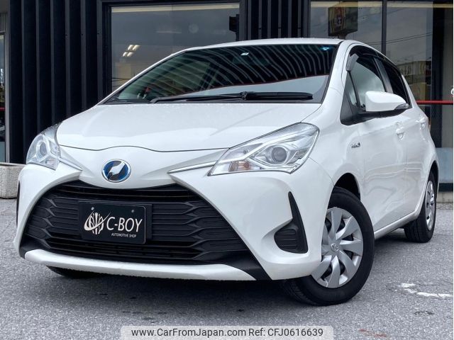 toyota vitz 2017 -TOYOTA--Vitz NHP130--NHP130-2018467---TOYOTA--Vitz NHP130--NHP130-2018467- image 1