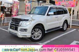 mitsubishi pajero 2014 GOO_JP_700102067530241223005