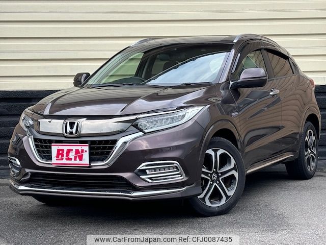 honda vezel 2018 -HONDA--VEZEL DAA-RU3--RU3-1303841---HONDA--VEZEL DAA-RU3--RU3-1303841- image 1