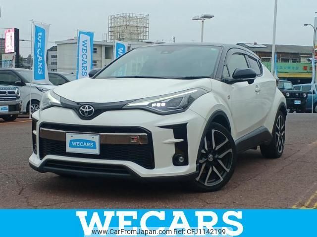 toyota c-hr 2020 quick_quick_6AA-ZYX11_ZYX11-2030012 image 1