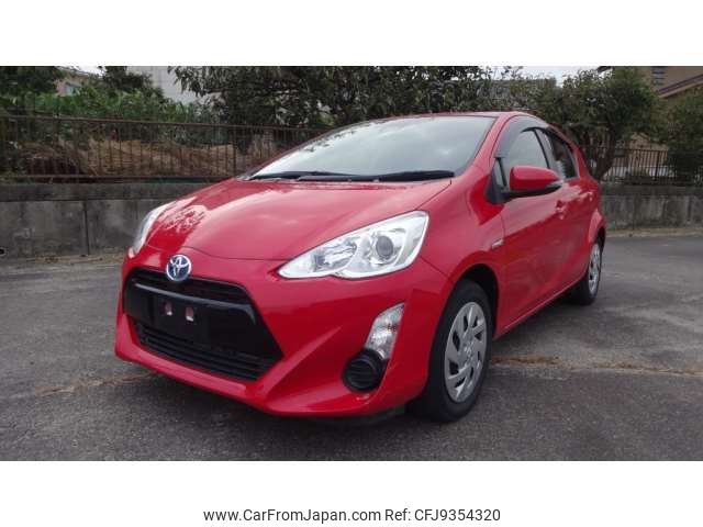 toyota aqua 2017 CFJ9354320 image 1