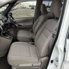 nissan serena 2017 quick_quick_DAA-GC27_GC27-020449 image 13