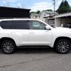 toyota land-cruiser-prado 2021 25631316 image 6