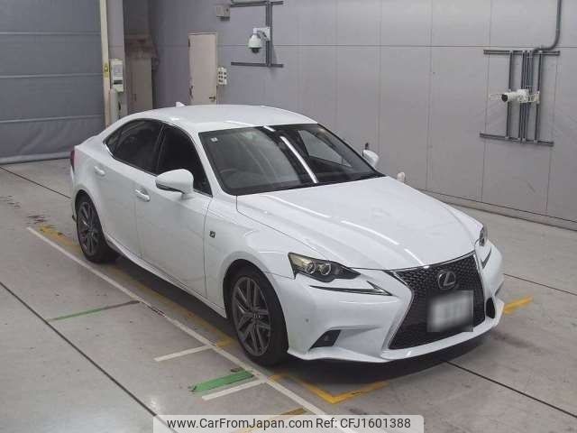 lexus is 2014 CFJ1601388 image 1