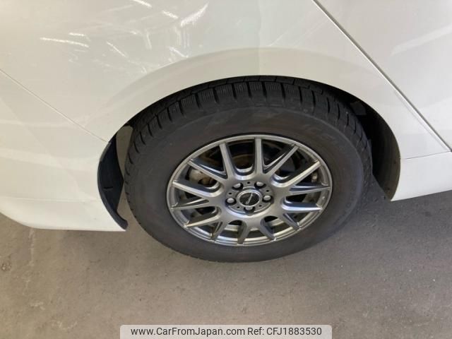 toyota prius 2016 CFJ1883530 image 2