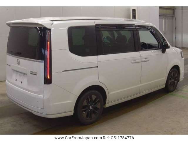 honda stepwagon 2022 CFJ1784776 image 2