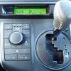 toyota wish 2010 646828-N2024120305F-10 image 22