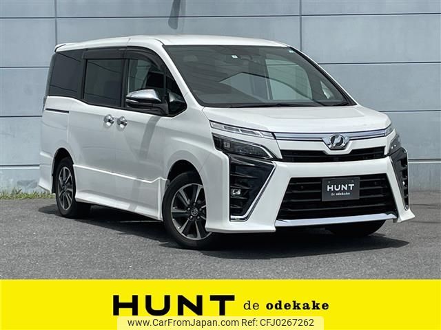 toyota voxy 2019 -TOYOTA--Voxy DBA-ZRR80W--ZRR80-0558885---TOYOTA--Voxy DBA-ZRR80W--ZRR80-0558885- image 1