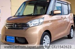 nissan dayz-roox 2014 CFJ1542623