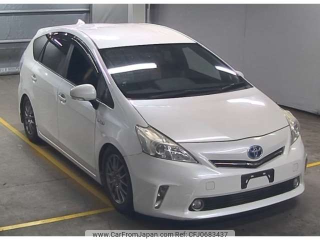 toyota prius-α 2011 -TOYOTA--Prius α DAA-ZVW41W--ZVW41ｰ3011606---TOYOTA--Prius α DAA-ZVW41W--ZVW41ｰ3011606- image 1