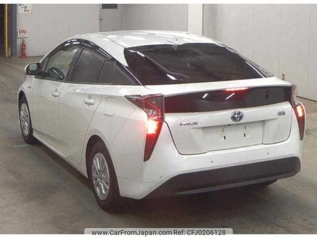 toyota prius 2018 quick_quick_DAA-ZVW50_ZVW50-6139996 image 2