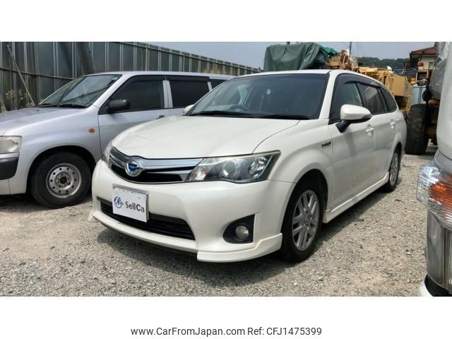 toyota corolla-fielder 2014 quick_quick_DAA-NKE165G_NKE165-7036370 image 1