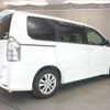 toyota voxy 2012 CFJ1634029 image 3