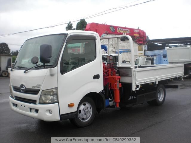 hino dutro 2015 GOO_NET_EXCHANGE_0403152A30241009W001 image 1