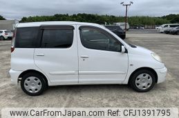 toyota fun-cargo 2005 NIKYO_SE64129