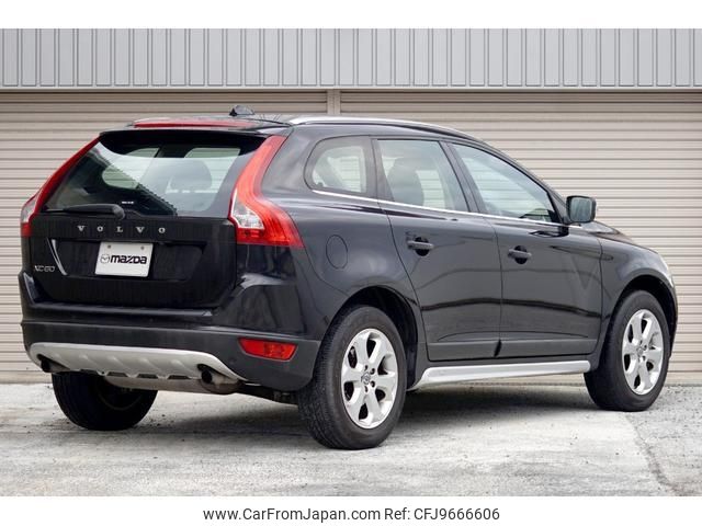 volvo xc60 2011 -VOLVO--Volvo XC60 DB4204TXC--B2178250---VOLVO--Volvo XC60 DB4204TXC--B2178250- image 2