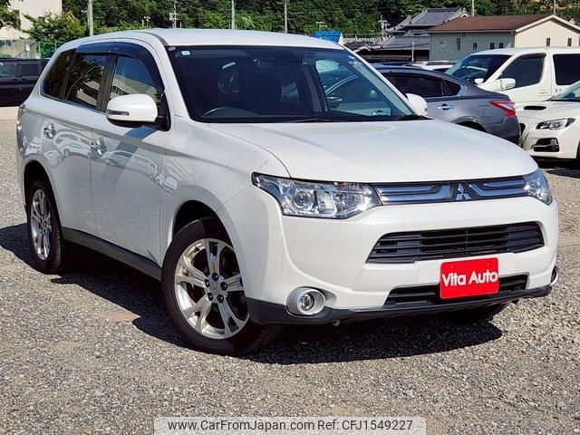 mitsubishi outlander 2013 CFJ1549227 image 2