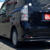 toyota voxy 2010 CFJ1639709 image 11