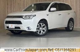 mitsubishi outlander-phev 2013 -MITSUBISHI--Outlander PHEV DLA-GG2W--GG2W-0006832---MITSUBISHI--Outlander PHEV DLA-GG2W--GG2W-0006832-