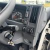 isuzu elf-truck 2017 GOO_NET_EXCHANGE_0902389A30250518W002 image 27