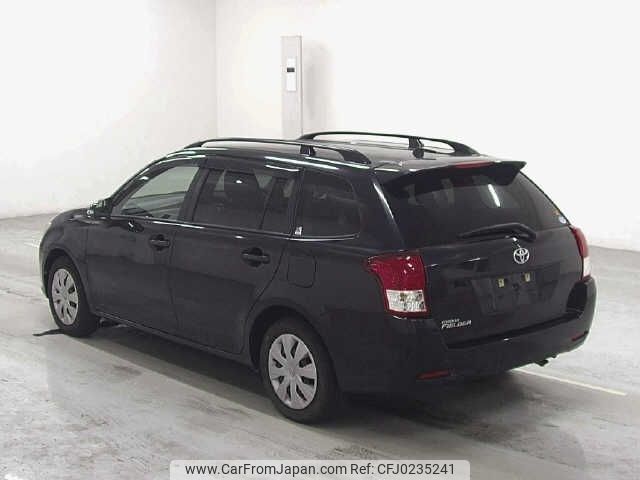 toyota corolla-fielder 2013 -TOYOTA--Corolla Fielder NZE161G--7069470---TOYOTA--Corolla Fielder NZE161G--7069470- image 2