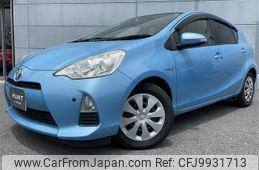 toyota aqua 2013 -TOYOTA--AQUA DAA-NHP10--NHP10-2226100---TOYOTA--AQUA DAA-NHP10--NHP10-2226100-