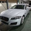 jaguar xf 2019 -JAGUAR--Jaguar XF Series JB2NA--KCY75437---JAGUAR--Jaguar XF Series JB2NA--KCY75437- image 1