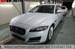 jaguar xf 2019 -JAGUAR--Jaguar XF Series JB2NA--KCY75437---JAGUAR--Jaguar XF Series JB2NA--KCY75437-