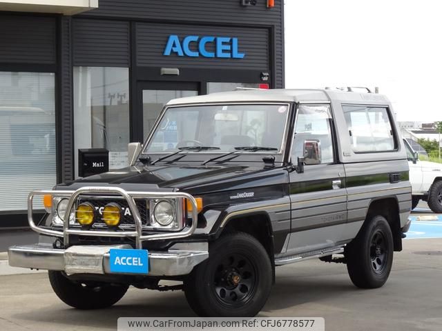 toyota landcruiser-70 1988 GOO_JP_700060001230210621002 image 1