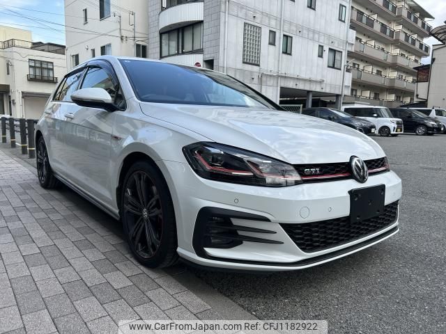 volkswagen golf-gti 2018 quick_quick_ABA-AUCHH_WVWZZZAUZJW220042 image 1