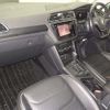 volkswagen tiguan 2019 -VOLKSWAGEN--VW Tiguan 5NDFGF-KW838935---VOLKSWAGEN--VW Tiguan 5NDFGF-KW838935- image 5