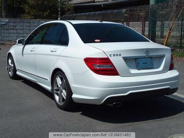 mercedes-benz c-class 2013 quick_quick_DBA-204048_WDD204082A761557 image 2