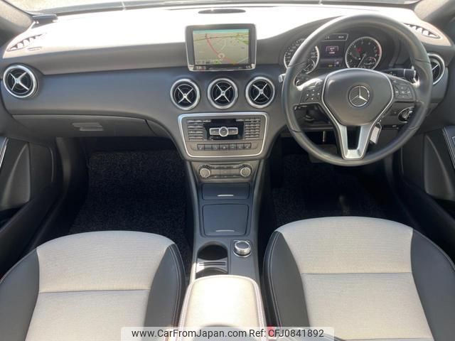 mercedes-benz a-class 2014 quick_quick_176042_WDD1760422J233524 image 2