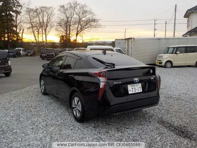 toyota prius 2016 -TOYOTA 【野田 500】--Prius DAA-ZVW51--ZVW51-8028533---TOYOTA 【野田 500】--Prius DAA-ZVW51--ZVW51-8028533- image 2