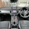 porsche macan 2017 CFJ1560137 image 16