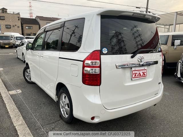 toyota noah 2010 quick_quick_ZRR70G_ZRR70-0340378 image 2