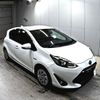 toyota aqua 2017 -TOYOTA--AQUA NHP10-6624546---TOYOTA--AQUA NHP10-6624546- image 1