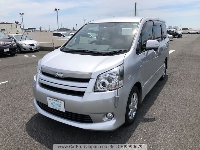 toyota noah 2010 AF-ZRR70-0321423 image 1