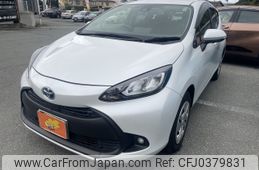 toyota aqua 2022 -TOYOTA--AQUA 6AA-MXPK11--MXPK11-2047757---TOYOTA--AQUA 6AA-MXPK11--MXPK11-2047757-