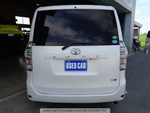 toyota voxy 2013 -TOYOTA--Voxy ZRR70G--0567631---TOYOTA--Voxy ZRR70G--0567631- image 2