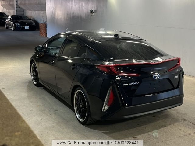 toyota prius-phv 2017 -TOYOTA--Prius PHV ZVW52-3043769---TOYOTA--Prius PHV ZVW52-3043769- image 2