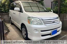 toyota noah 2007 CFJ1800153