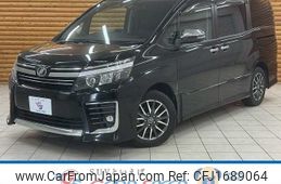 toyota voxy 2017 CFJ1689064
