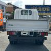 isuzu elf-truck 2010 CFJ1550530 image 5