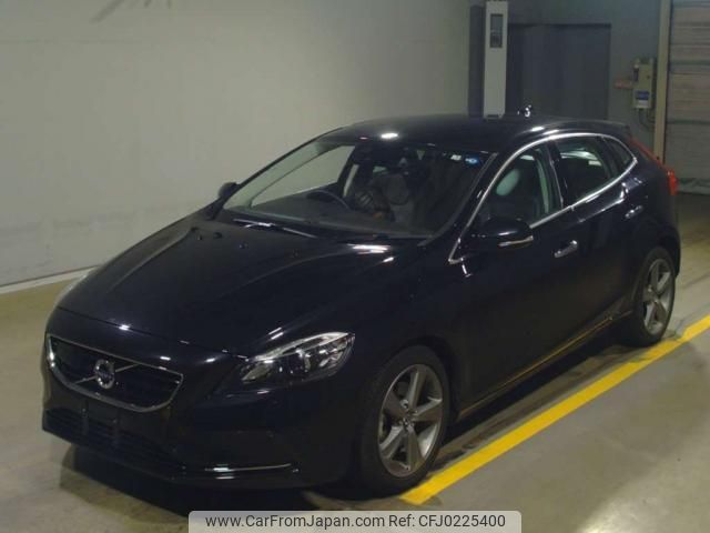 volvo v40 2013 quick_quick_DBA-MB4164T_YV1MV485BE2092435 image 1