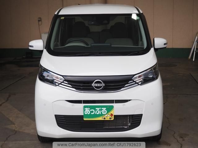 nissan dayz 2023 CFJ1792623 image 2