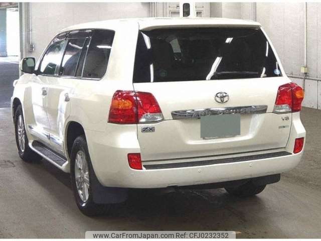 toyota land-cruiser-wagon 2013 -TOYOTA--Land Cruiser Wagon CBA-URJ202W--URJ202W-4037599---TOYOTA--Land Cruiser Wagon CBA-URJ202W--URJ202W-4037599- image 2