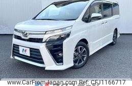 toyota voxy 2018 quick_quick_ZRR80W_ZRR80-0447881